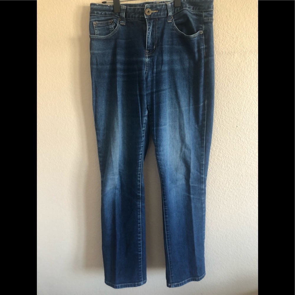 Blue Denim Mid-Rise Straight Jeans